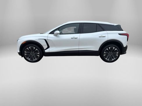 Used 2024 Chevrolet Blazer EV LT AWD/4WD image 48