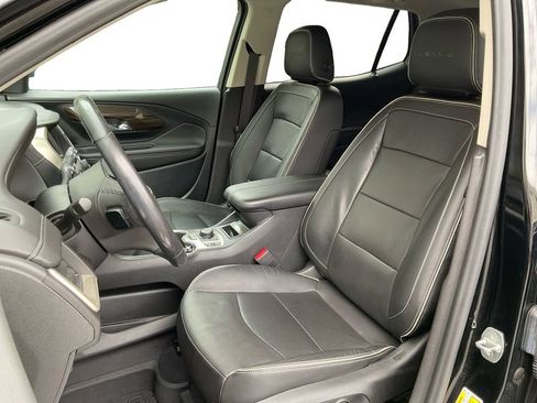 Used 2020 GMC Terrain Denali w/ Denali Premium Package FWD image 27