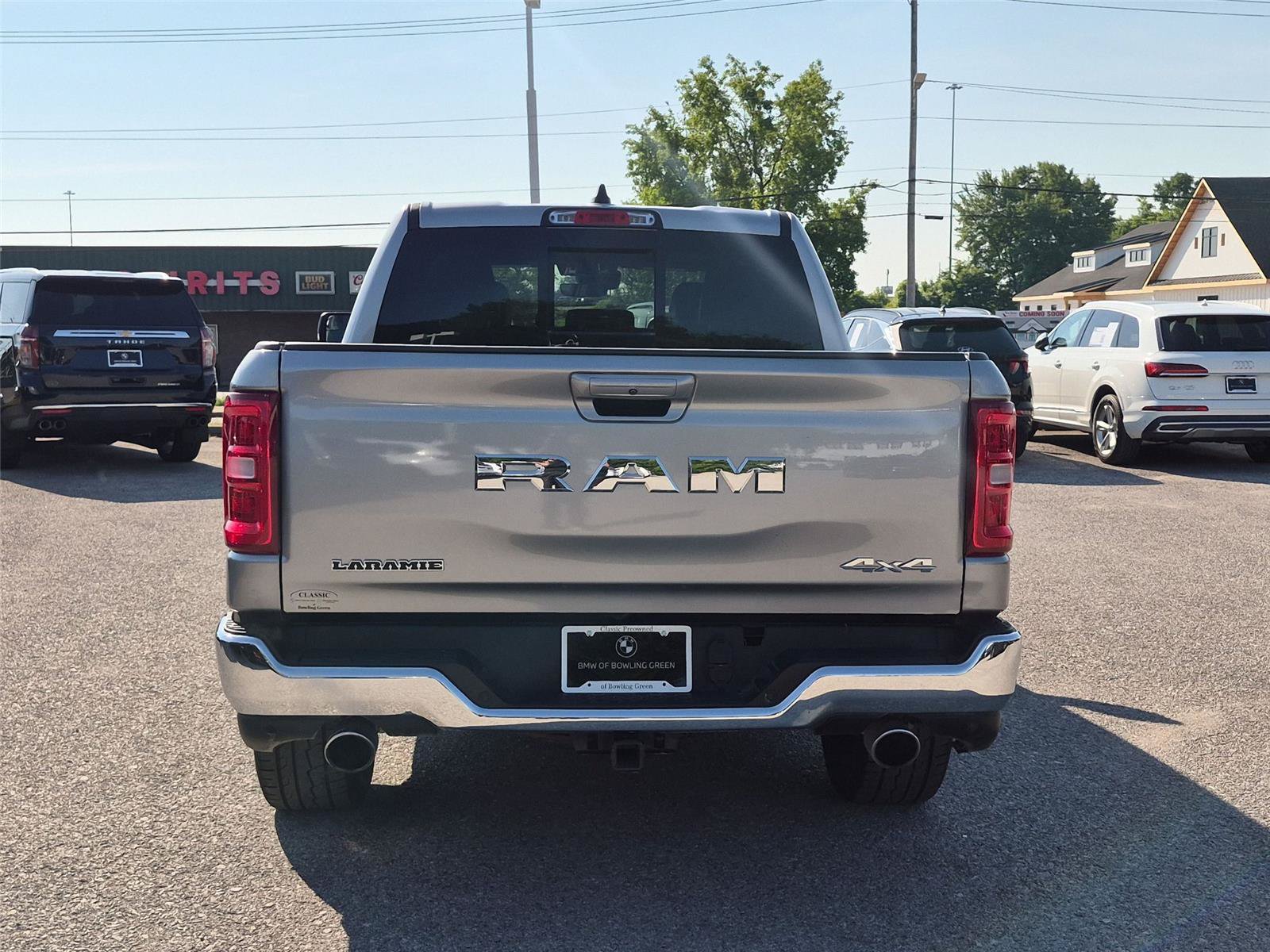 Used 2025 RAM 1500 Laramie AWD/4WD image 4