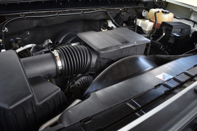 Used 2022 Chevrolet Silverado 2500 Custom w/ Custom Convenience Package AWD/4WD image 19