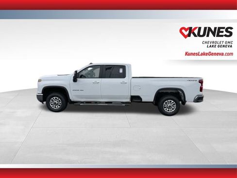 Used 2025 Chevrolet Silverado 2500 LT w/ Convenience Package AWD/4WD image 9