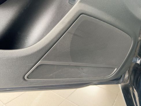 Used 2010 Audi A4 2.0T Premium image 23