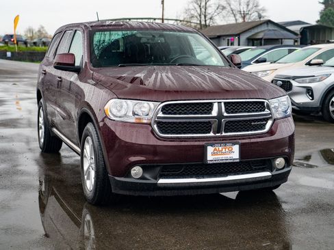 Used 2012 Dodge Durango SXT image 2