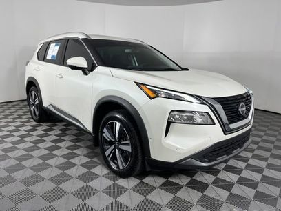 Used 2023 Nissan Rogue SL w/ SL Premium Package