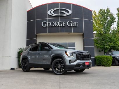 New 2026 GMC Terrain Elevation w/ Elevation Premium Package