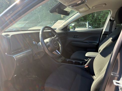 Used 2024 Hyundai Kona SEL w/ Convenience Package AWD/4WD image 5