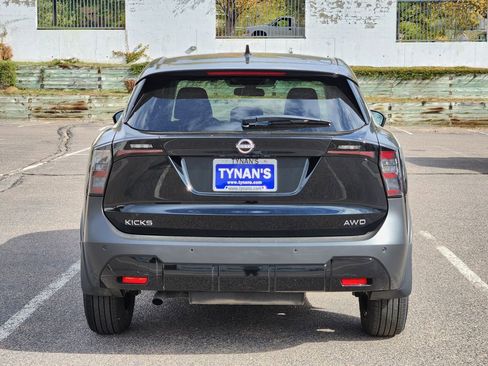 Certified 2025 Nissan Kicks SV image 4