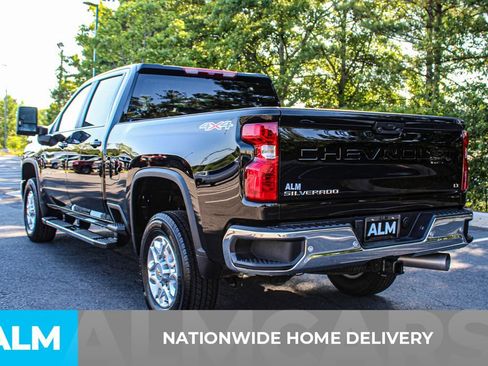 Used 2025 Chevrolet Silverado 3500 LT w/ Safety Package AWD/4WD image 4