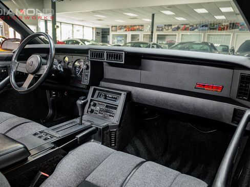 Used 1989 Chevrolet Camaro IROC-Z RWD image 73
