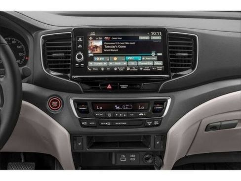 New 2025 Honda Ridgeline RTL image 12