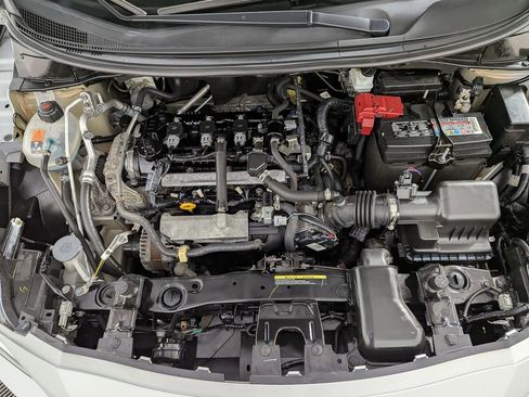 Used 2020 Nissan Versa S FWD image 41