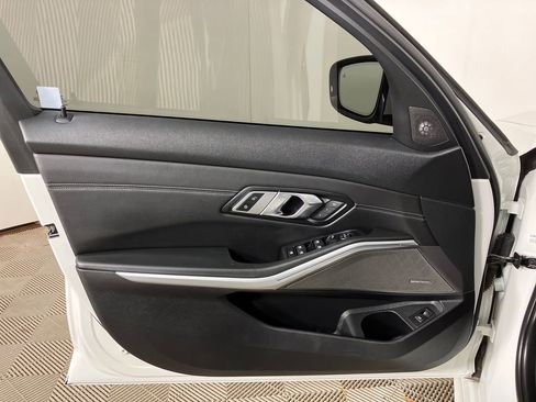 Used 2020 BMW M340i xDrive w/ Premium Package image 23