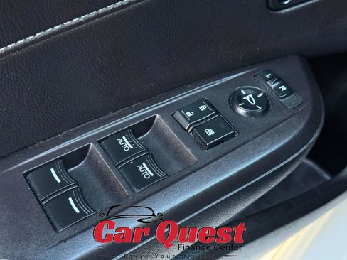 Used 2016 Acura ILX Sedan 4D image 29