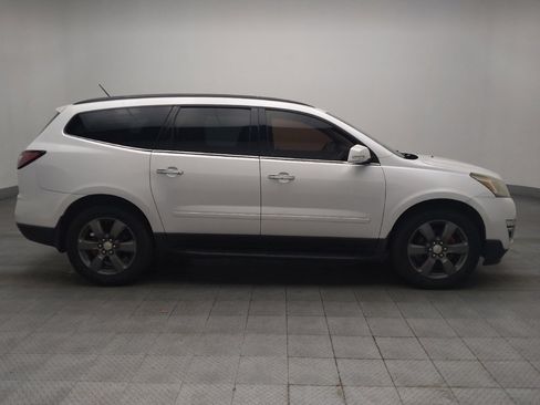 Used 2017 Chevrolet Traverse LT FWD image 11