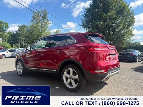 Used 2018 Lincoln MKC Premiere FWD image 5