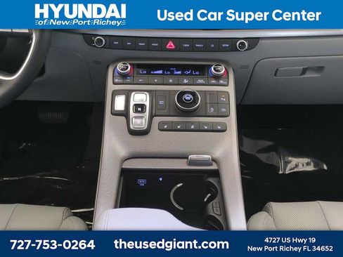 Used 2024 Hyundai Palisade SEL w/ Premium Package FWD image 22