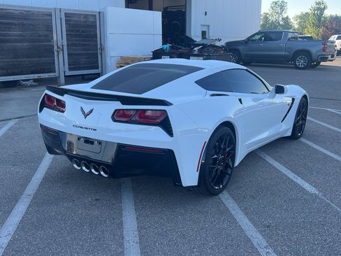 Used 2019 Chevrolet Corvette Stingray Coupe w/ 2LT Preferred Equipment Group RWD image 5