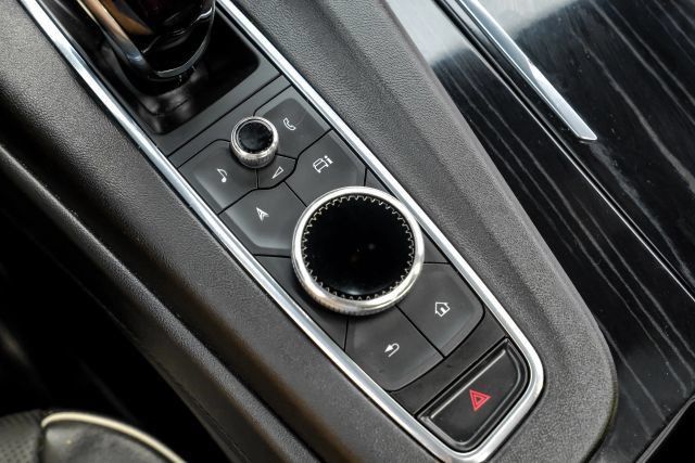 Used 2023 Cadillac Escalade Sport RWD image 35