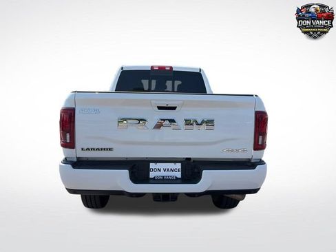Used 2026 RAM 2500 Laramie AWD/4WD image 4