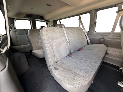 Used 2023 Chevrolet Express 3500 LS image 20
