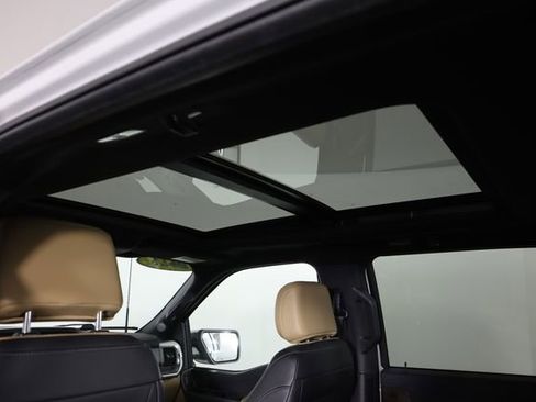 Used 2023 Ford F150 Lariat image 37