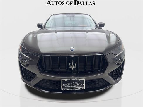 Used 2022 Maserati Levante Modena image 3