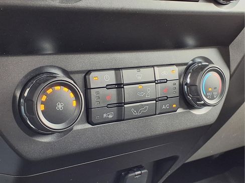 Used 2019 Ford F150 XLT w/ Equipment Group 302A Luxury image 19