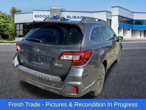 Used 2018 Subaru Outback 2.5i Premium AWD/4WD image 6