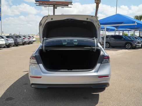 Used 2025 Honda Accord Sport image 7