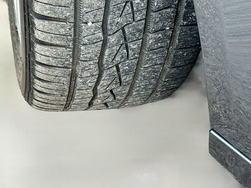 Used 2018 Mercedes-Benz E 300 w/ Premium 1 Package image 42