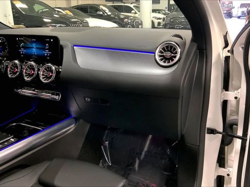 Certified 2023 Mercedes-Benz GLA 250 image 17