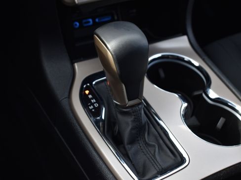 Used 2016 Jeep Grand Cherokee Laredo w/ Quick Order Package 23E image 21