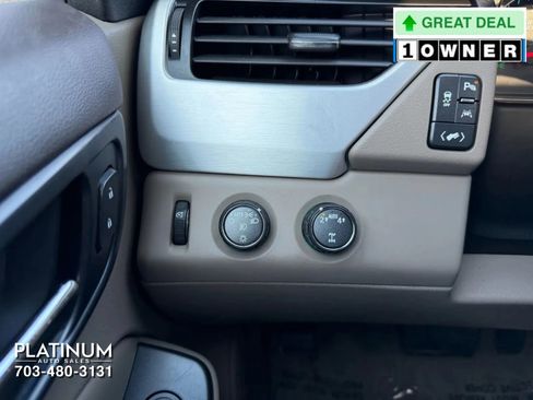 Used 2018 GMC Yukon XL SLT w/ Premium Edition image 13