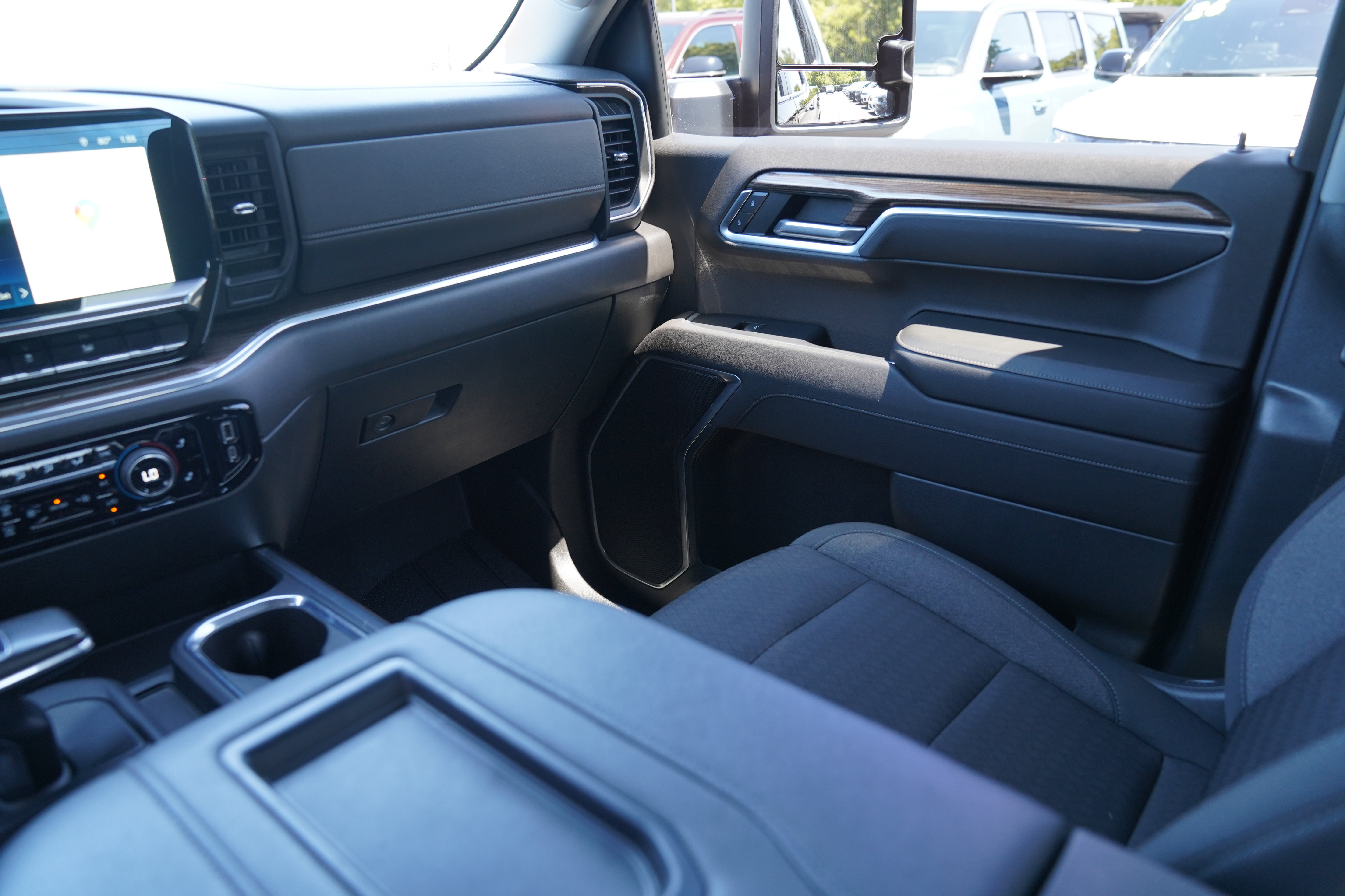 Used 2022 Chevrolet Silverado 1500 RST AWD/4WD image 12