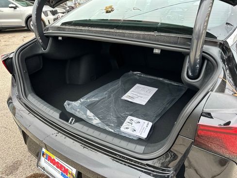 New 2026 Kia K5 GT-Line image 37