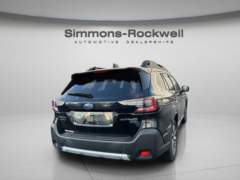 Used 2024 Subaru Outback Limited XT image 13
