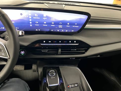 New 2026 Buick Enclave Preferred image 23