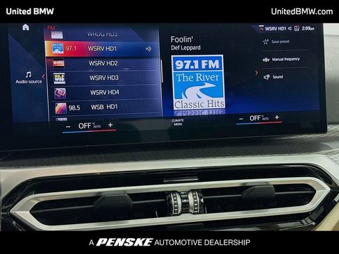 Used 2023 BMW i4 eDrive40 w/ M Sport Package image 8