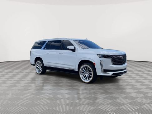 Used 2023 Cadillac Escalade ESV Premium Luxury w/ LPO, Floor Liner Package AWD/4WD image 2