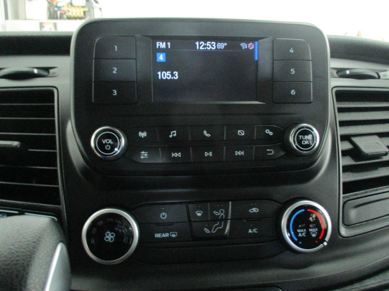 Used 2025 Ford Transit 250 Low Roof w/ Exterior Upgrade Package RWD image 18