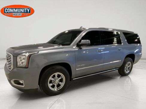 Used 2020 GMC Yukon XL Denali w/ Denali Ultimate Package AWD/4WD image 1