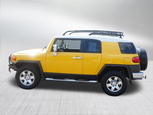 Used 2007 Toyota FJ Cruiser 4WD image 4