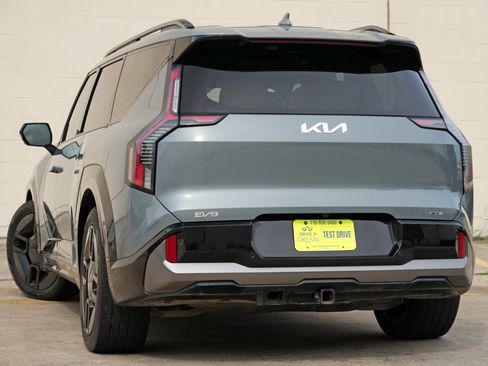 Used 2024 Kia EV9 GT-Line AWD/4WD image 6