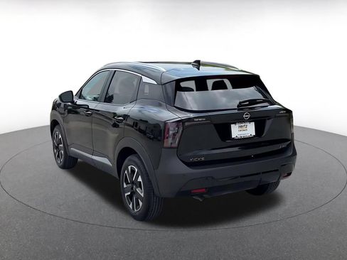 Used 2026 Nissan Kicks SV w/ Cold Weather Package AWD/4WD image 11