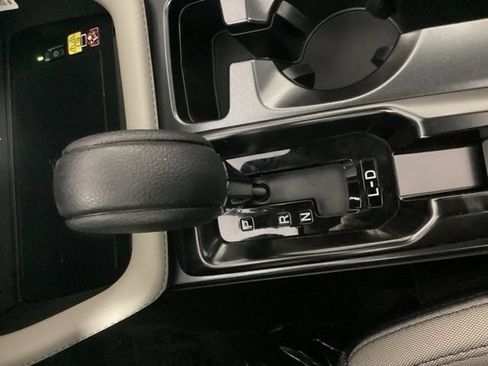 Certified 2026 Subaru Forester Premium AWD/4WD image 25