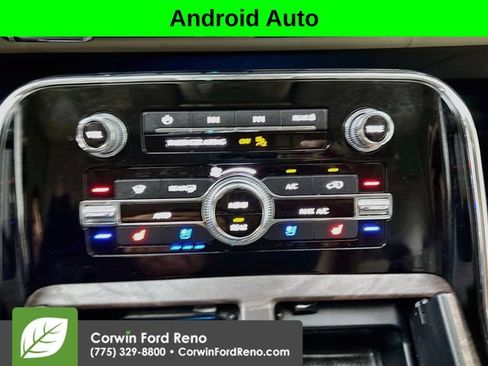 Used 2022 Lincoln Navigator Reserve AWD/4WD image 16