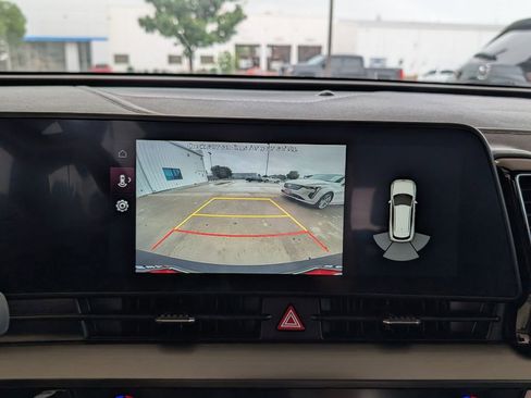 Used 2023 Kia Sportage EX FWD image 8