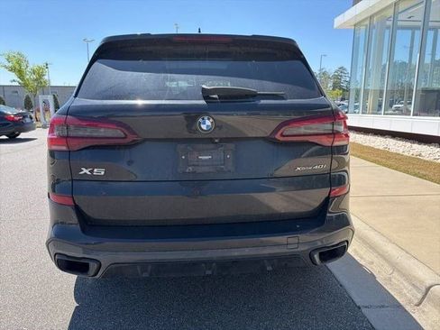 Used 2022 BMW X5 xDrive40i w/ M Sport Package AWD/4WD image 4