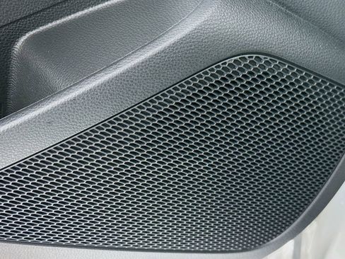 Used 2025 Toyota Corolla SE image 21