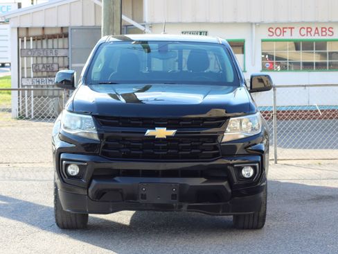 Used 2022 Chevrolet Colorado LT w/ LT Convenience Package image 2